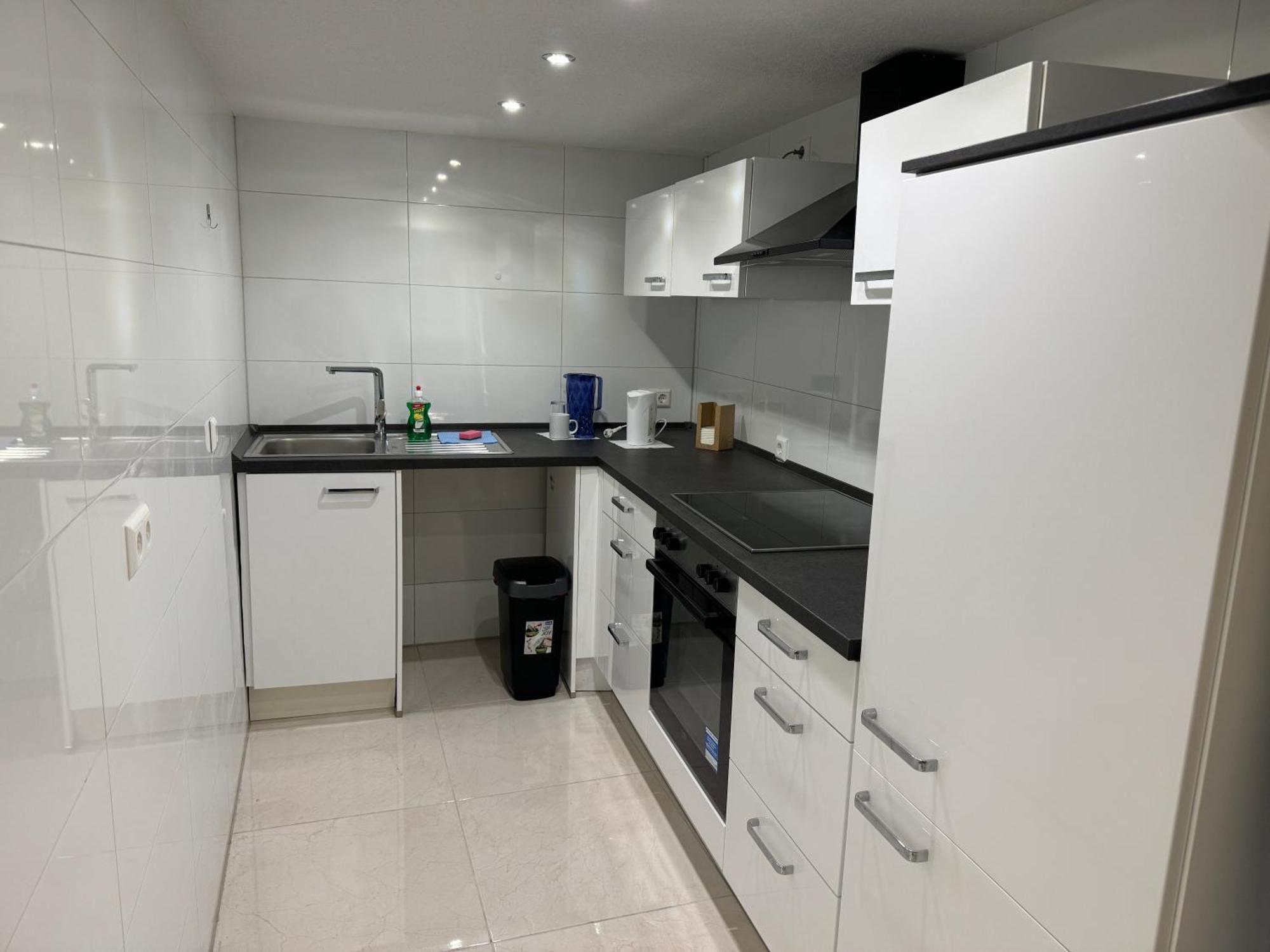 City Apartment Stadtwohnung Mit Kueche Und Netflix Nahe Bahnhof Зинсхайм Экстерьер фото